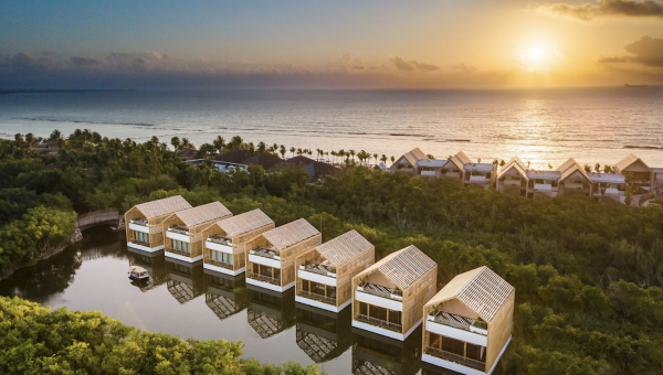 over water villas at banyan tree mayakoba in mexico's Caribbean 